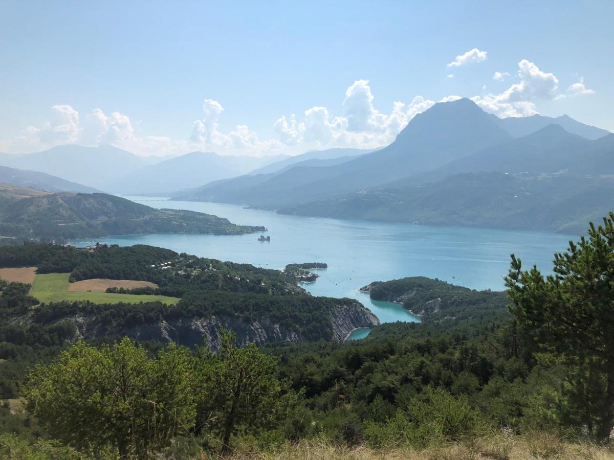 Embrun - Appartement 4/6 Personnes Avec Exterieurs 外观 照片